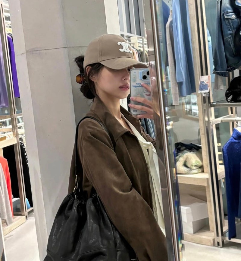 The Pizza-Loving Ex-IZ*ONE Center Who Stays Slender: Kang Hye-won's Everyday Styling Secrets