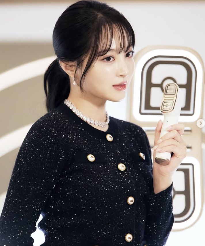 From Fake-Padded Princess to Actual 8-Head Icon: Jung Hye-sung's 168cm Styling Formula That Makes Everyone Look Twice