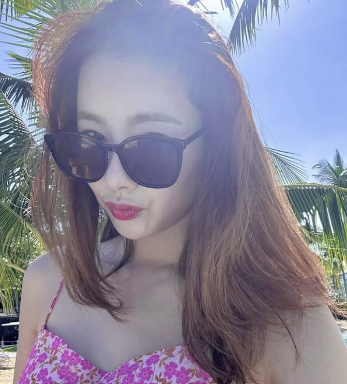 From Supermodel at 20 to Weekend Drama Star at 42: So Yeon's Fashion Shift