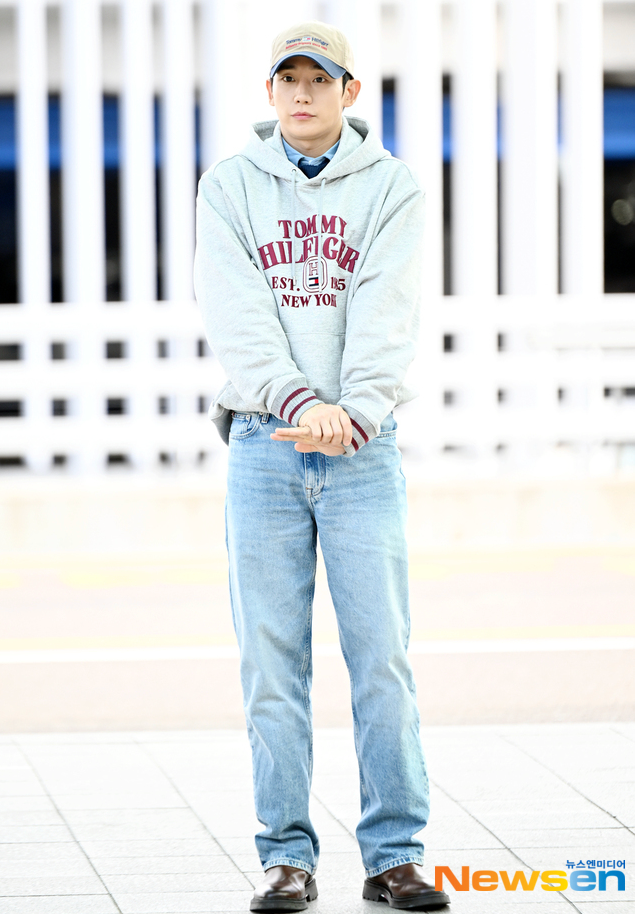 Jung Hae-in's Airport Looks Keep Missing the Mark — and We Finally Know Why