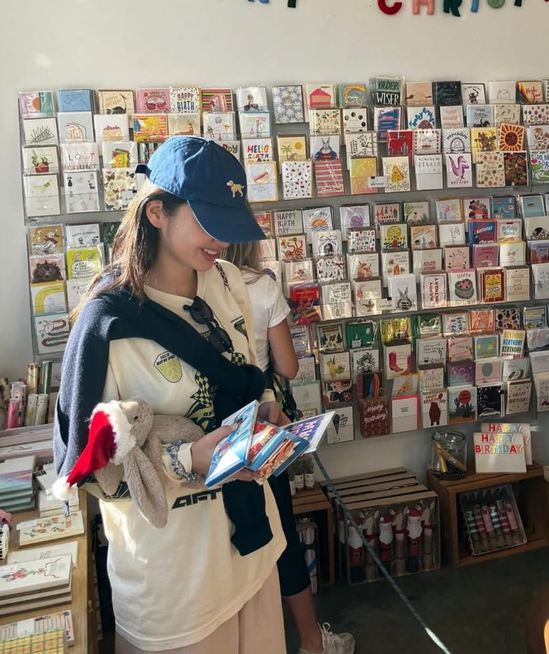 I didn't even know she was married, but she's already a mom… The actress's recent casual wear that makes it surprising she's 40.