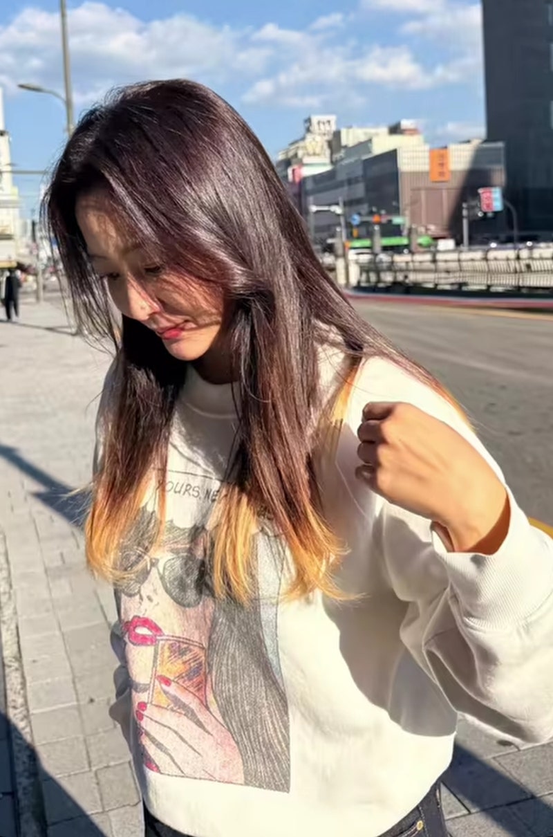 “This woman is turning 50 soon?”… Today’s fashion update from an actress who makes it hard to believe she is 49.