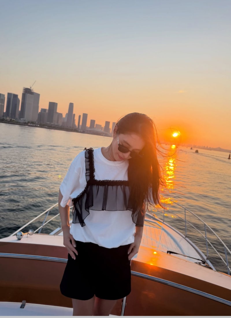 “Is she really the mother of an 11-year-old?”… Recent updates on a 40-something actress who feels like she’s the only one getting older