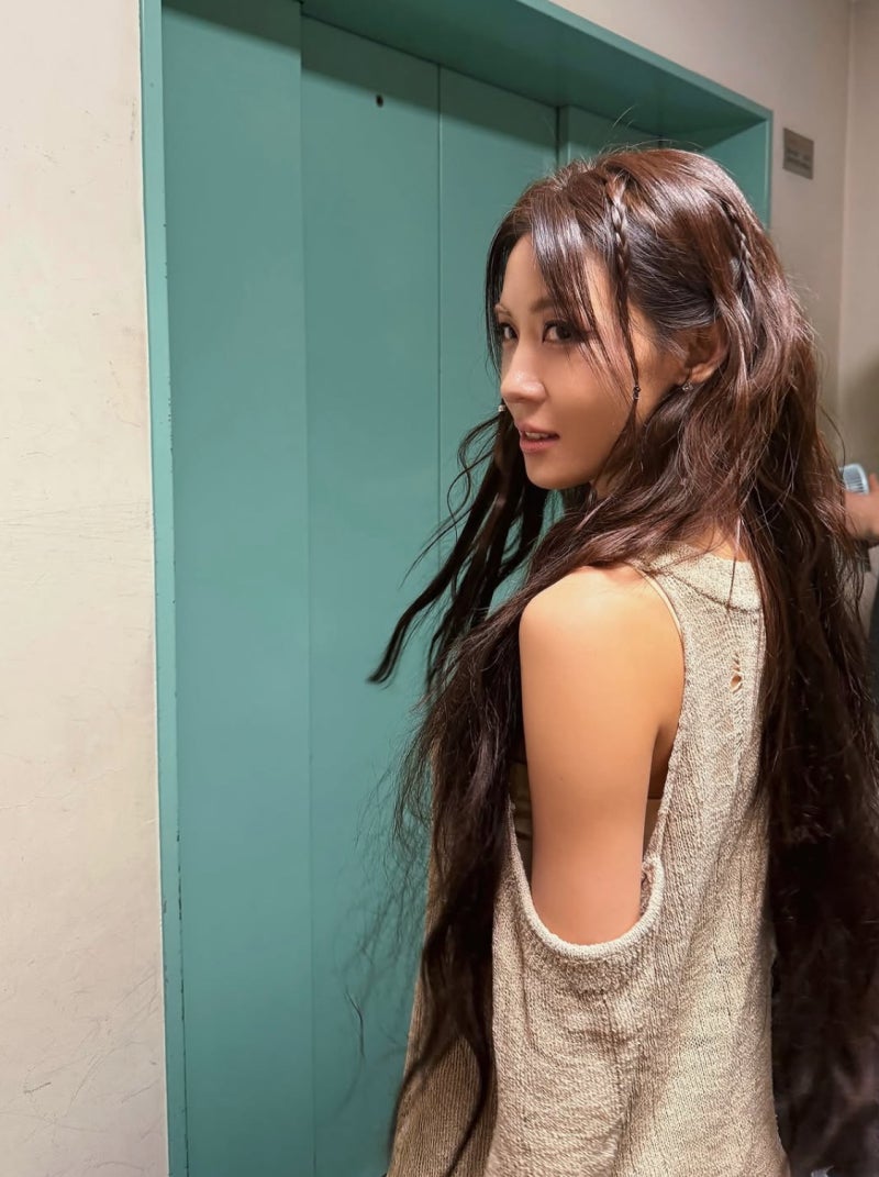 “This older sister is almost in her 50s..?” A 48-year-old actress who even exudes an idol-like charm.