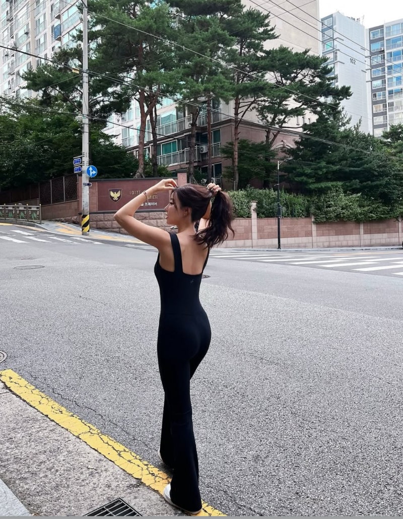 “38, 5 Years into Marriage”… Former Girl Group Actress Who Still Looks Like an Idol in Casual Clothes