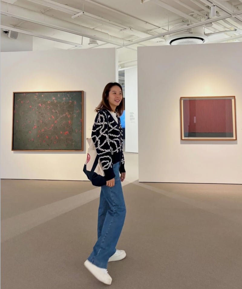 “To think it’s already my 6th year as a single mom”… An actress’s sophisticated exhibition look that makes it hard to believe she is 45