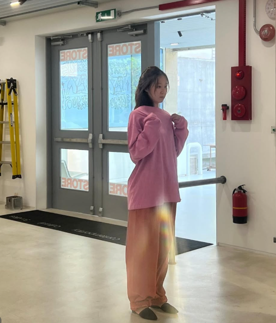 Gong Hyo-jin's 20-Year Breakout: How to Wear a Jumpsuit Without Trying