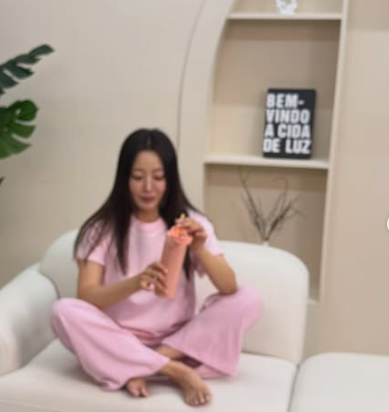 Kim Hee Sun's Shanghai Summer: 30 Years of Star Power, Zero Effort Required
