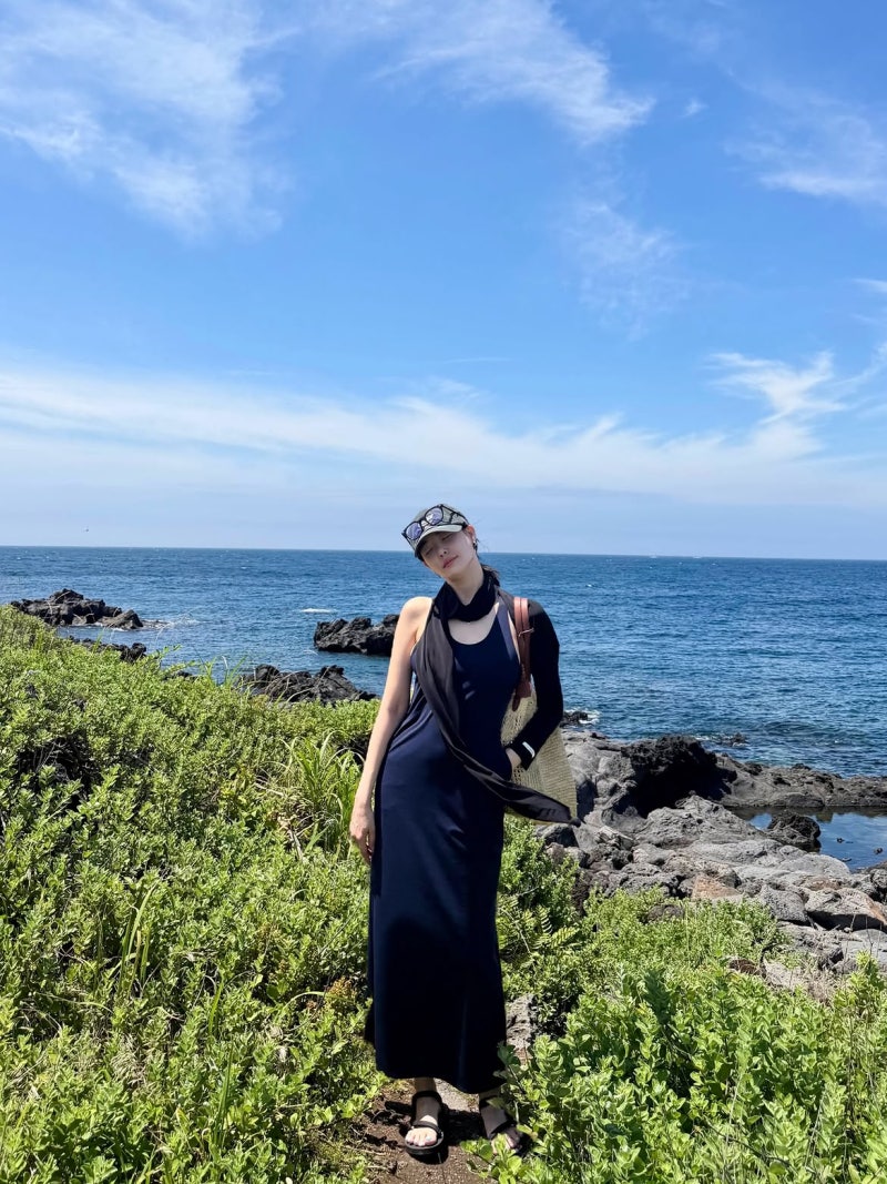 Lee Joo Yeon's Resort Rotation: From Airport Cool to Beach Backless