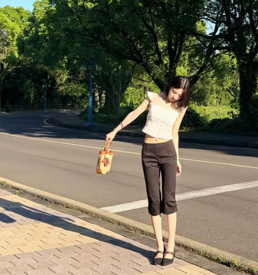 Joy's Effortless Summer Looks: Red Velvet Star Shines 12 Years In