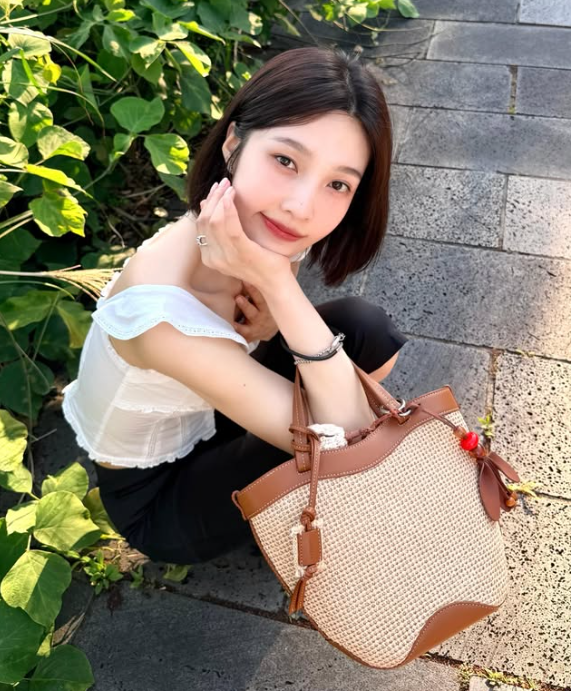 Joy's Effortless Summer Looks: Red Velvet Star Shines 12 Years In