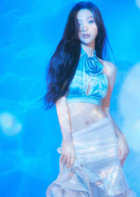 Joy's Effortless Summer Looks: Red Velvet Star Shines 12 Years In