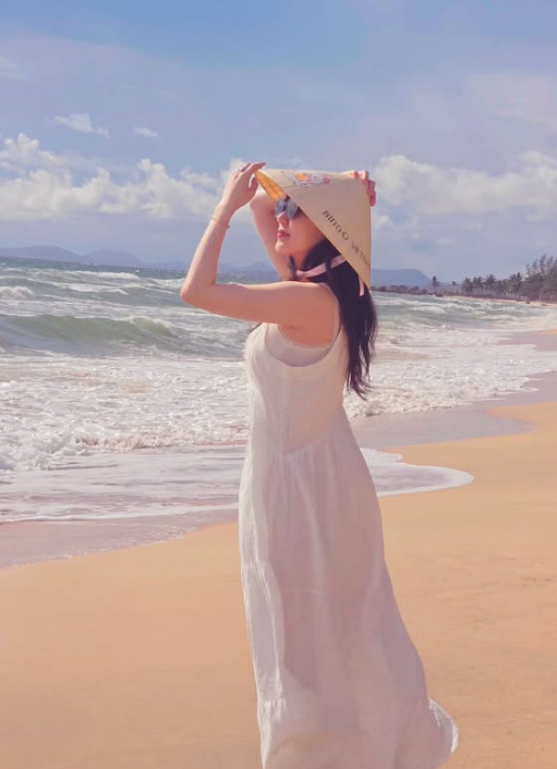 Park Eun-bin at 30 Years In—How the Child Actor Turned Star Still Dresses for Summer Days