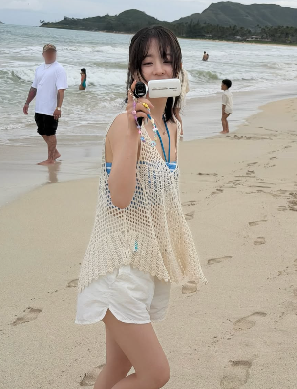 Park Bo-young's Resort Edit—How the Actress Everyone Calls Ageless Dresses for Beach Days