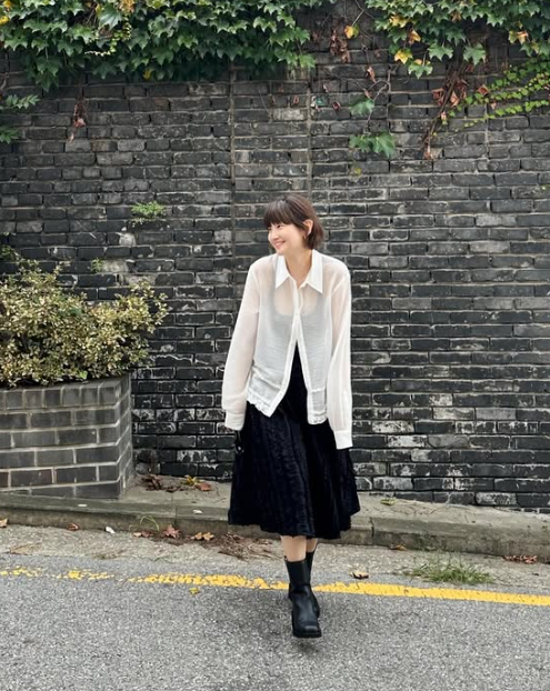 'The Eyes of Joseon': Park So-dam's Romantic Layering Soft Skills