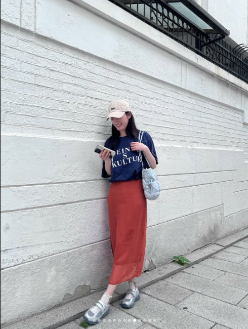 12 Years Later, Suddenly Viral: Lee Yu-mi's Unapologetically Bold Color Play