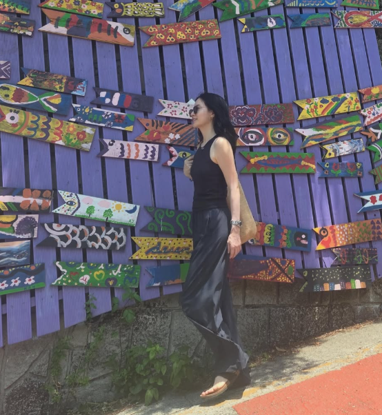 240+ Commercials Later: How Lee Young-ae Nails Effortless Elegance