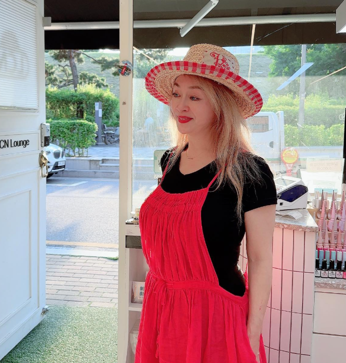 Musical Theater to Street: Park Hae-mi Owns Diva Energy