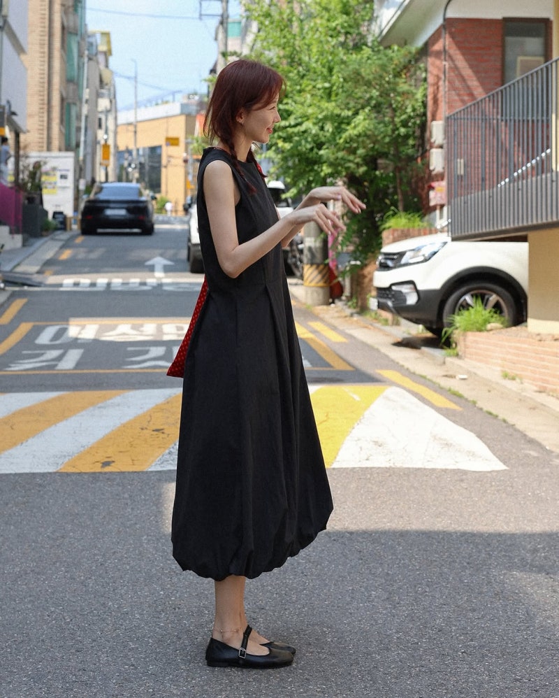 How Actress Jang Hee-jin Masters the Art of Proportions in Effortless Casual Outfits
