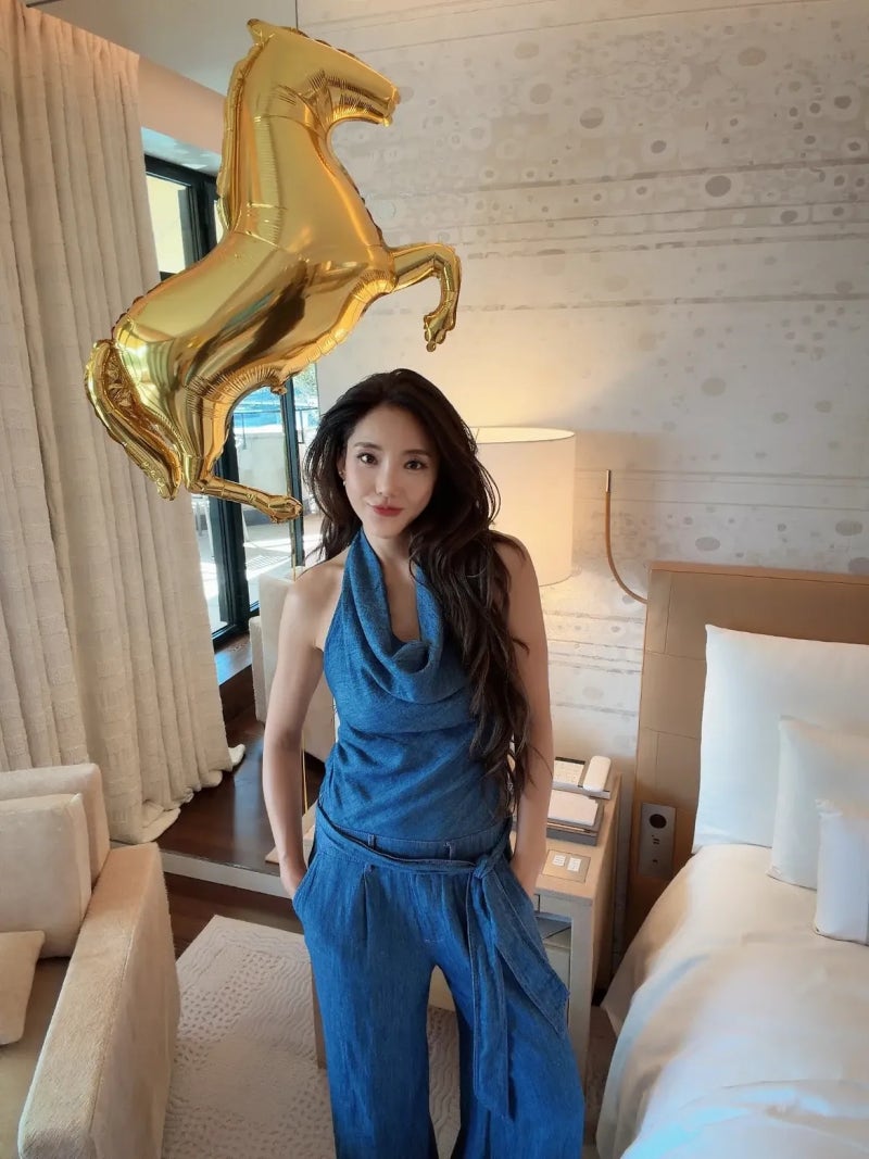 From Vinyl House to K-pop Pioneer: Bada's Pure White Philosophy