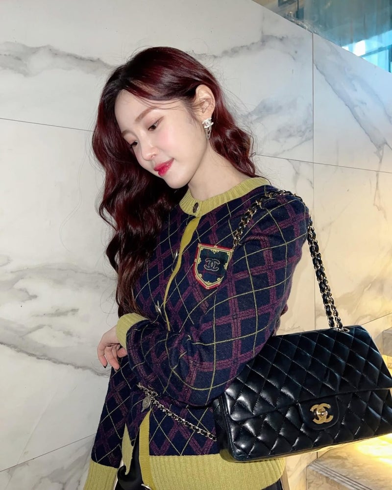 Jun Hyosung Was The Infamous Bagel Girl—And Her Check Blazer Game Proves She Never Forgot It