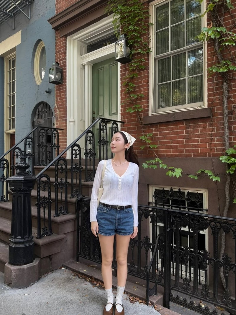 Jessica: how a living Barbie doll dresses in New York and makes everyone else look underdressed