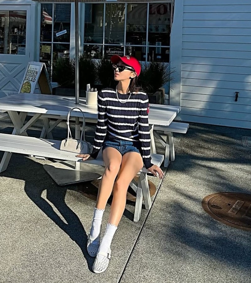 Jessica: how a living Barbie doll dresses in New York and makes everyone else look underdressed