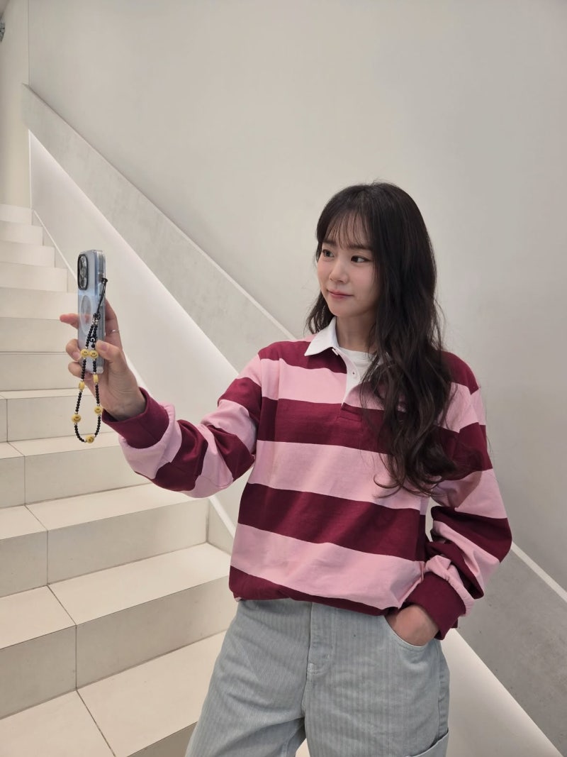 Han Seung-yeon: the KARA member who stopped aging and teaches three effortless outfit formulas