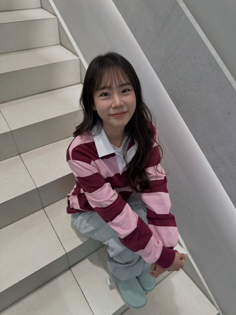 Han Seung-yeon: the KARA member who stopped aging and teaches three effortless outfit formulas