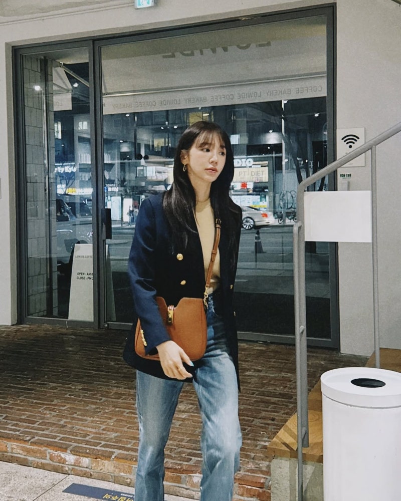 Twenty-eight years since her debut: Yoon Eun-hye shows us balance is everything