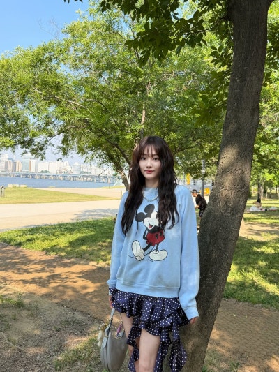 Kang Min-a Has Thrown Four Ceremonial First Pitches. Here's Why Her Casual Looks Work Anyway.