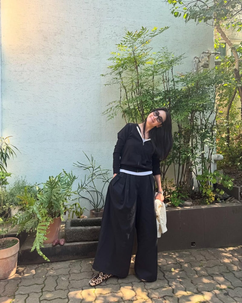 How Choi Ji-woo Makes Loose Clothes Actually Look Intentional