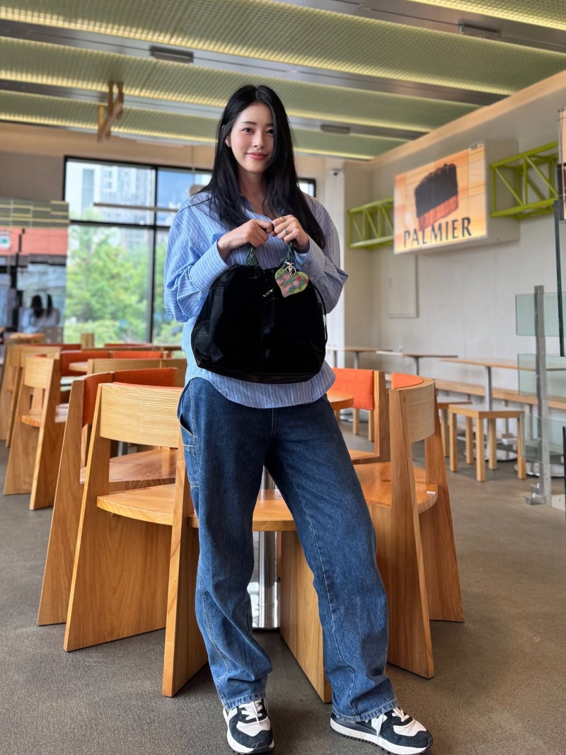 Left her US law firm to become a broadcaster—here's how this Wharton grad actually styles herself