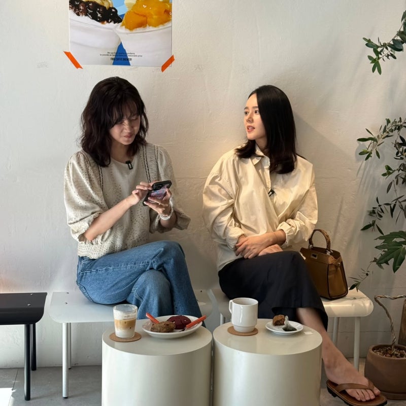 The Neutral Queen: Han Ga-in's Formula for Making Monochrome Look Like a Lifestyle