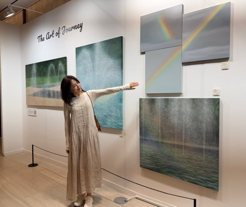 Kang Sung-yeon, once the faceless voice of Late Regret, proves she's unforgettable fully clothed