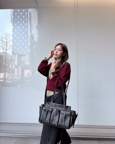 She Laughed Off Dating Rumors Like It Was a Tasting—Watch How Chae Soo Bin Masters Tweed & Burgundy