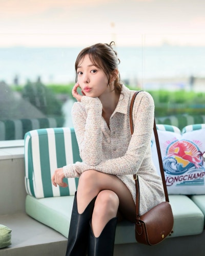 She Laughed Off Dating Rumors Like It Was a Tasting—Watch How Chae Soo Bin Masters Tweed & Burgundy