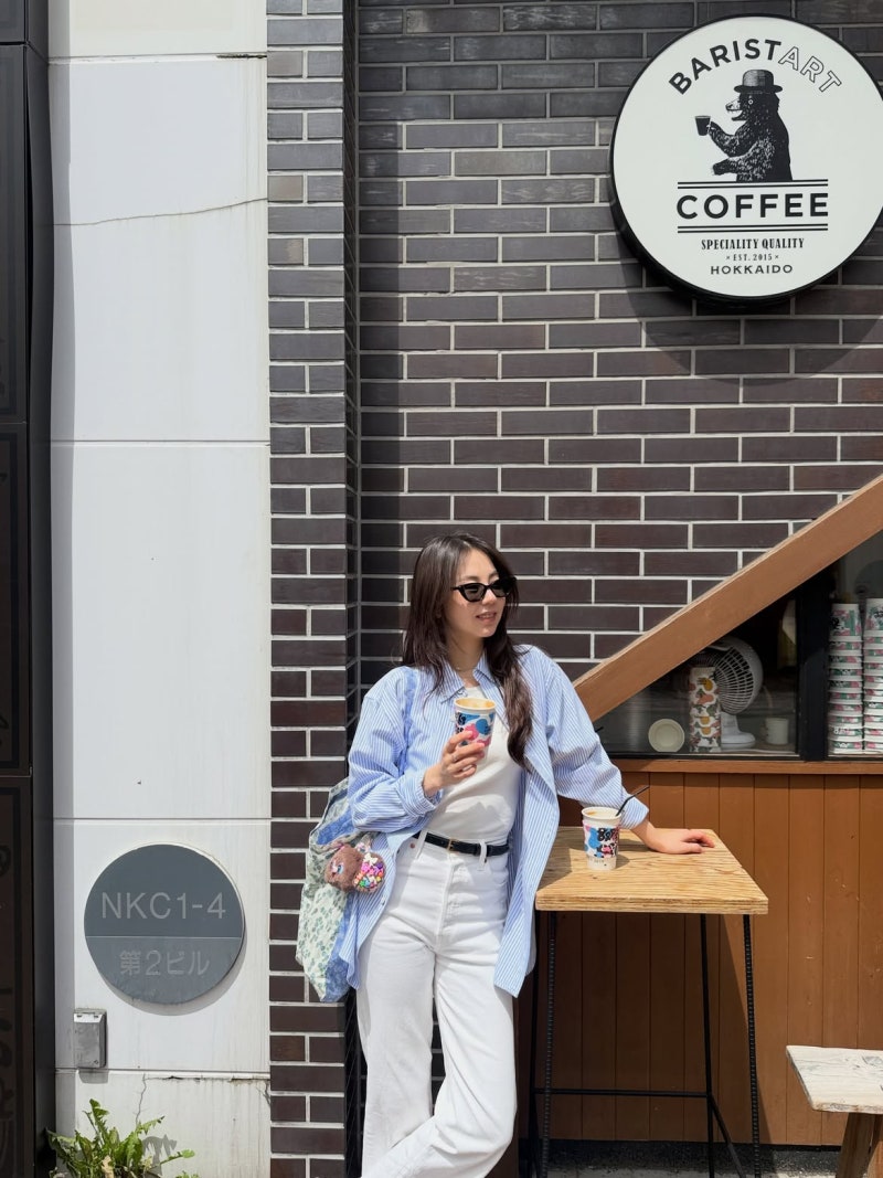 From Girl-Group Maknae to Theater Star: An So-hee's Casual Mastery