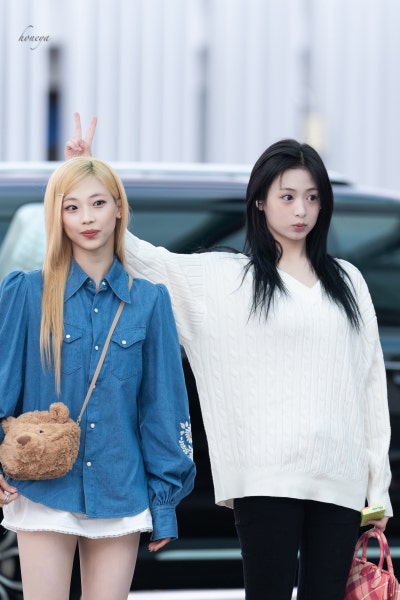 Seriously, she's cute no matter how many times I look at her..🧸 Teddy Bear Princess Luca, who followed Jennie's lead with a teddy bear bag, presents her super kawaii airport fashion💙