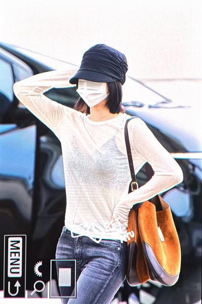 Seriously, everyone is going crazy telling Karina to button it up too lol..🤍 Here is an update on the super sexy airport fashion of Ryujin, the see-through obsessed girl, who showed up in a see-through outfit again🤭 (+Information on her must-have item)