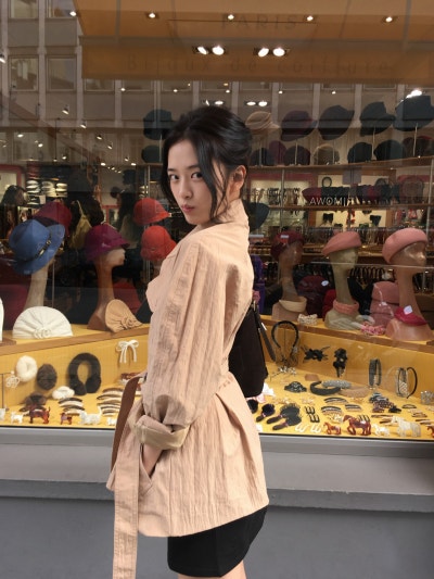 Seriously, she's practically a supermodel..๐ An Instagram update from my girlfriend Yujin, who is studying abroad in Paris, who recently confidently verified her height of 173cm๐ผ