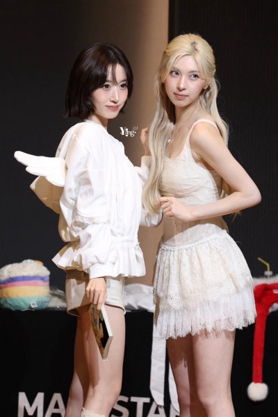 I thought short hair was the way to go...๐ But after transforming with long hair, 23-year-old Bayi has become a blonde elf princess. Her epic Inkigayo comeback visuals๐ง๐ปโ๏ธ