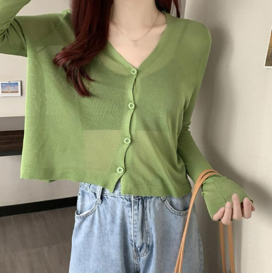 The Summer Cardigan That Actually Solves the AC/Heat Problem