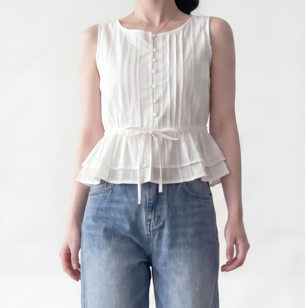 We Finally Found the Pretty Sleeveless Blouse Summer Needs