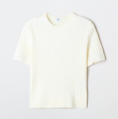 Thin cotton tees expose every ripple on your back? This summer cable knit is breathable, structured, and honestly looks expensive
