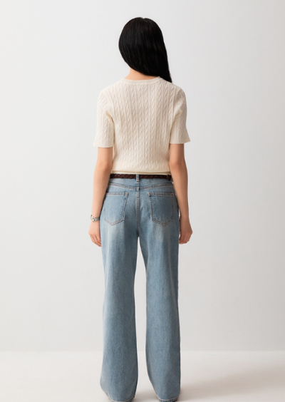 Thin cotton tees expose every ripple on your back? This summer cable knit is breathable, structured, and honestly looks expensive