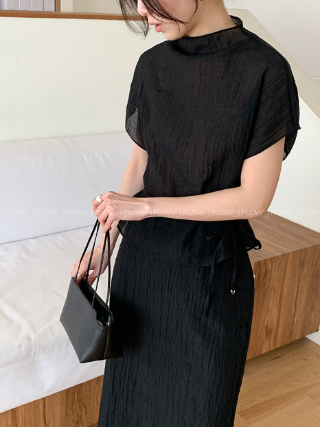 Sheer Blouse Energy: One Top, Three Looks (Dates Included)