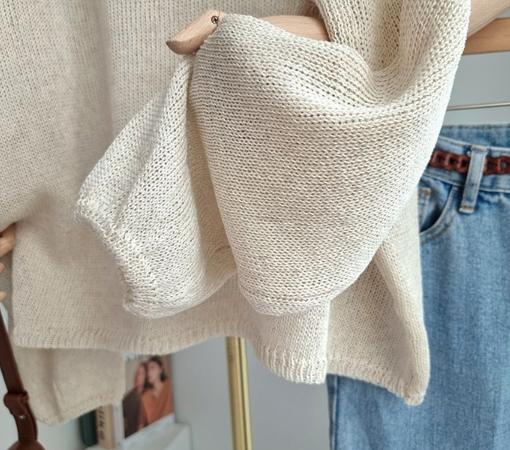 Throw it on and look effortless—the linen knit that actually breathes