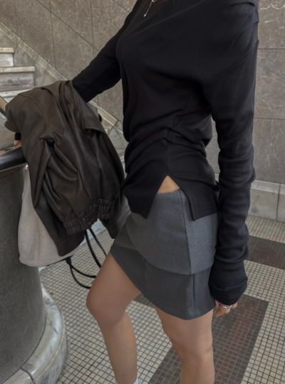Skirt-Pants Hybrid Solves the Grad Student Presentation Dilemma