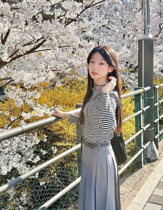 How a 59-Second Video Changed Everything: Seo Soomin's Clean, Effortless Daily Looks